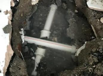 荆门市阳台漏水维修公司为您分享楼上楼下漏水怎么处理